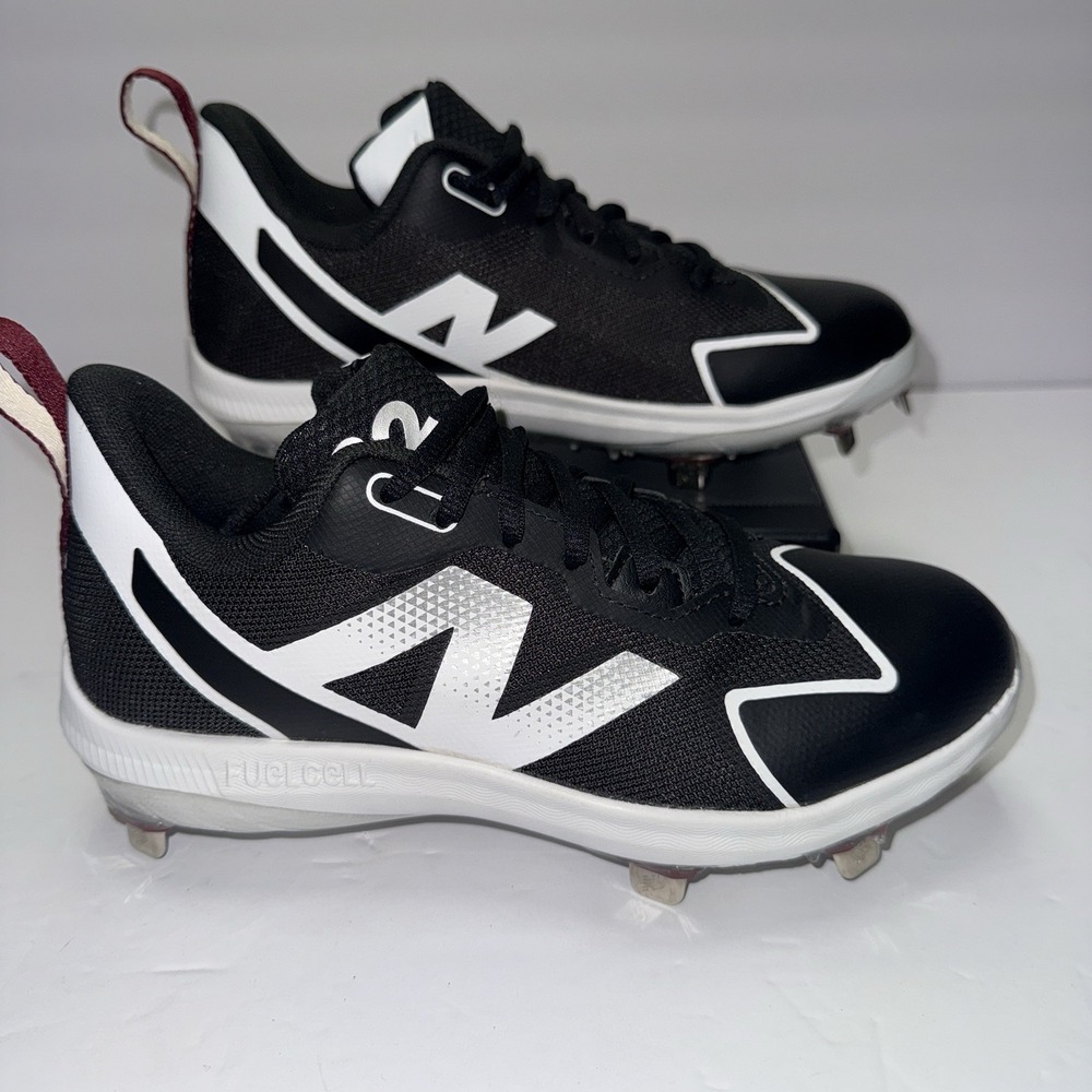 New Balance Women's FuelCell Romero Duo Softball Cleats Black SMROMBK2 Size 6